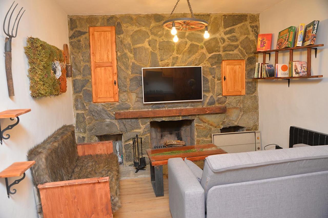 Apartamento Rustico-Moderno 4 Plazas Accesible-Adaptado Pobla De Lillet ลาโปบลา เด ลีเญต ภายนอก รูปภาพ